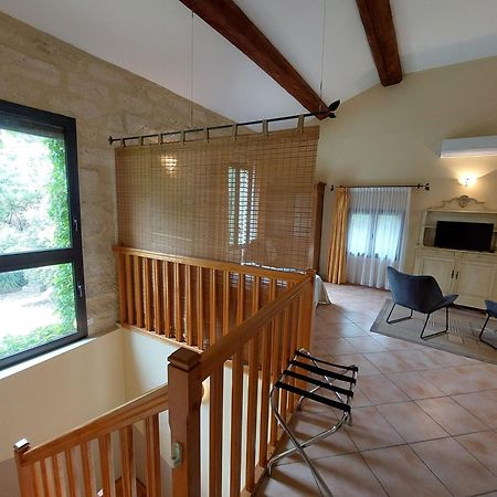 Mas Fontclaire - Sommieres Apartment ภายนอก รูปภาพ