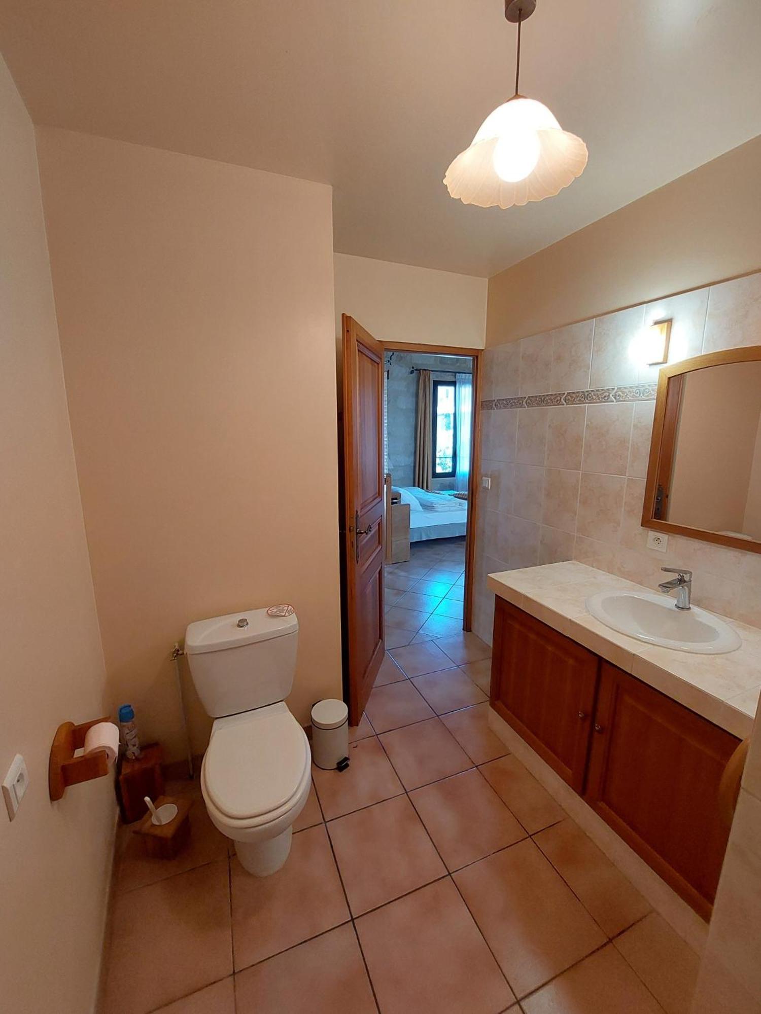 Mas Fontclaire - Sommieres Apartment ภายนอก รูปภาพ