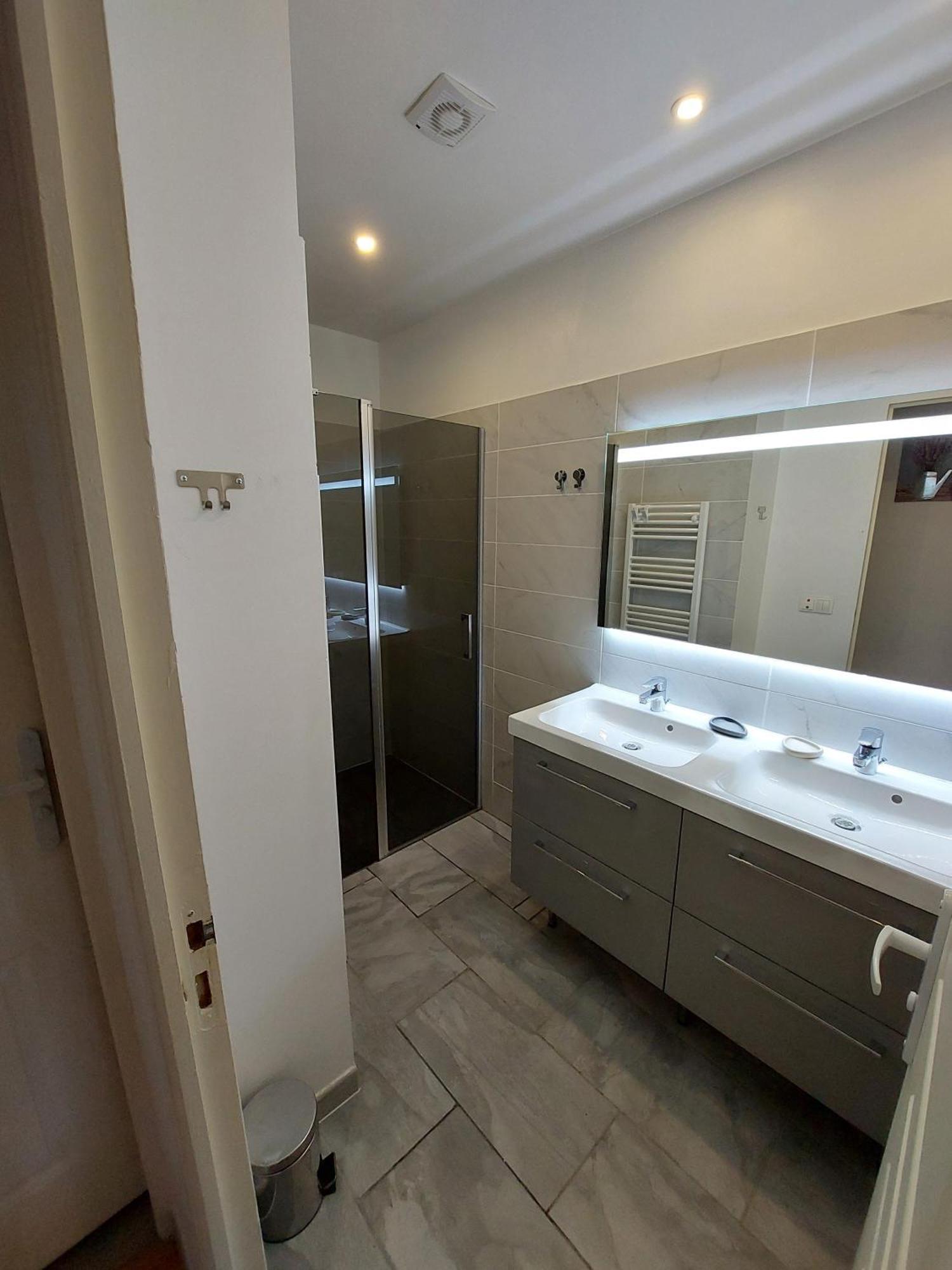 Mas Fontclaire - Sommieres Apartment ภายนอก รูปภาพ