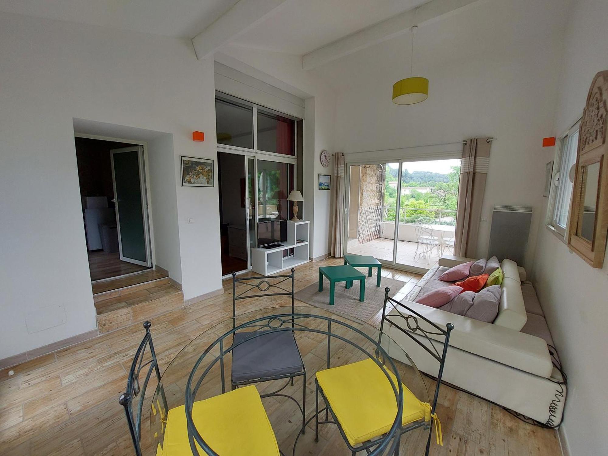 Mas Fontclaire - Sommieres Apartment ภายนอก รูปภาพ